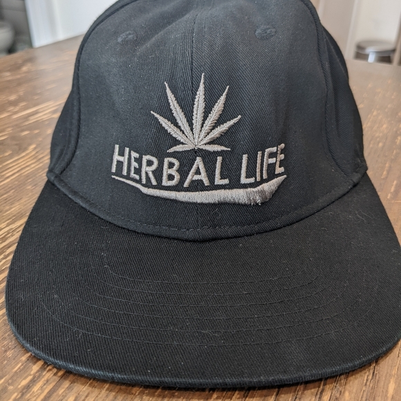 Baseball style hat - Picture 2 of 5